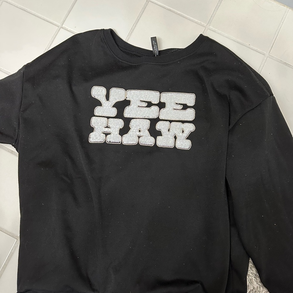 Black Yee Haw Sweatshirt/xlarge two fly